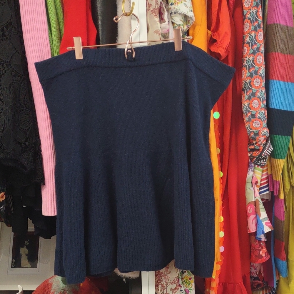 GAP Navy Sweater Skirt Xxl